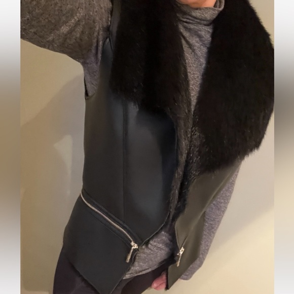 Faux leather and fur trim sleeveless vest - Picture 6 of 15